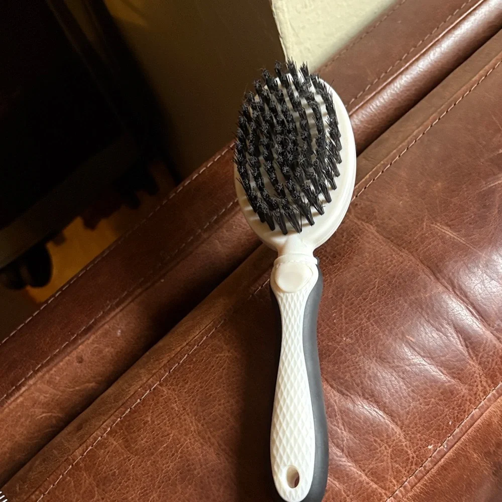 Dog Dual-Sided Grooming Brush and Comb Set -